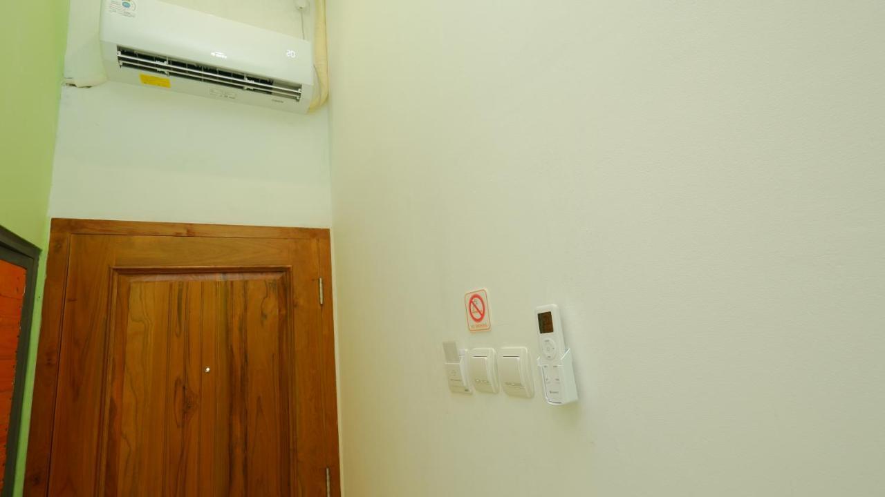 Cabin Hotel Ringroad Utara Maguwo Exterior photo