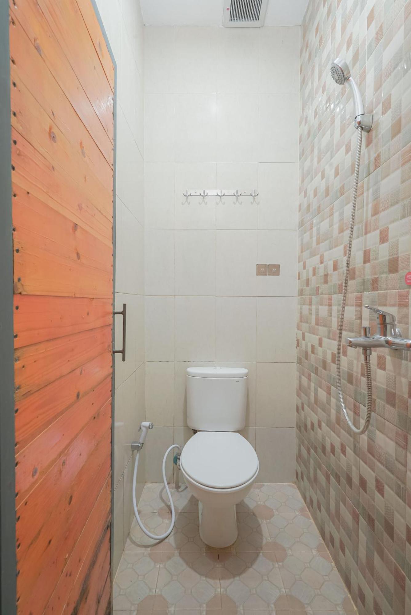 Cabin Hotel Ringroad Utara Maguwo Exterior photo